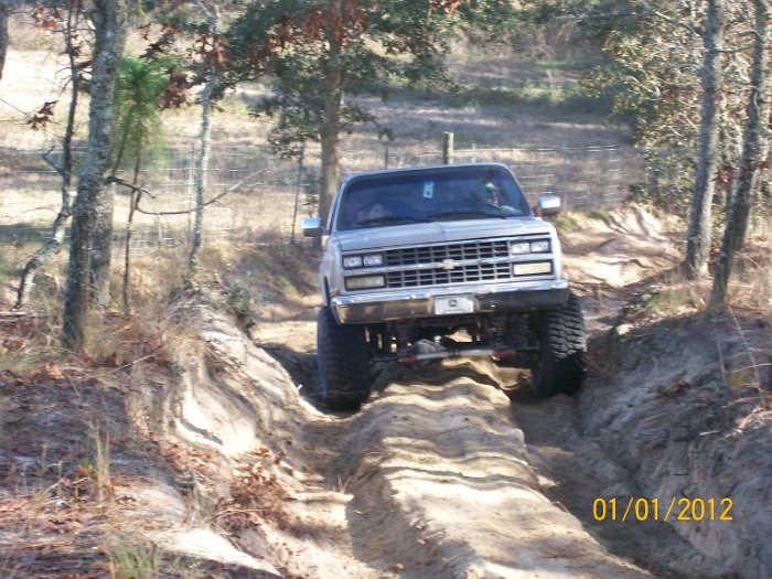 2012-Jan-02HGR4X4Croom 052